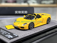 Load image into Gallery viewer, Halo 1:64 Yellow 918 Spyder Sports Model Diecast Resin Car New Collection