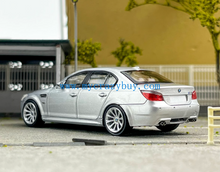 Load image into Gallery viewer, King 1:64 Silver M5 E60 Sedan Sports Model Diecast Metal Car New Collection