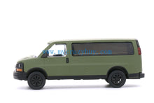 Load image into Gallery viewer, 1:64 596Model Green Express 3500 Van Model Diecast Metal Car New Collection