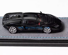 Load image into Gallery viewer, EC 1:64 Black Countach LPI800-4 Sports Model Diecast Resin Car New Collection