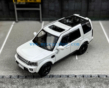 Load image into Gallery viewer, WHELART 1:64 White Black Discovery 4 Sports ORV Model Diecast Metal Car New Collection