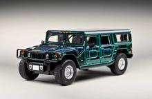 Load image into Gallery viewer, 1:64 596Model Green H1 SUV Off Road Sports Model Diecast Metal Car New