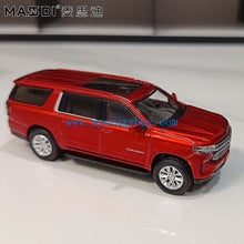 Load image into Gallery viewer, Masdi 1:64 Red Suburban Full Size SUV Sports Model Diecast Metal Car New Collection