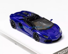 Load image into Gallery viewer, CL 1:64 Blue LP700-4 Aventador Roadster Sports Model Diecast Resin Car New Collection