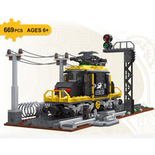 Load image into Gallery viewer, 669PCS MOC Crocodle Locomotive Train Track Scene Model Toy Building Block Brick Gift Kids Compatible Lego