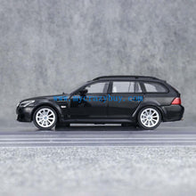 Load image into Gallery viewer, King 1:64 Black M5 E60 Wagon Sports Model Diecast Metal Car New Collection