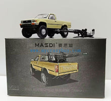 Load image into Gallery viewer, Masdi 1:64 Yellow 1995 Hilux RN80 Cab Pickup Truck Model Diecast Metal Car New Collection
