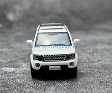 Load image into Gallery viewer, WHELART 1:64 White Discovery 4 Sports ORV SUV Model Diecast Metal Car New Collection