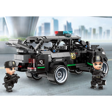 Load image into Gallery viewer, 686PCS MOC City Police SWAT SUV Car Figure Model Toy Building Block Brick Gift Kids DIY