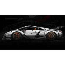 Load image into Gallery viewer, 3224PCS MOC Technic Speed Static Large SVJ Super Racing Sports Car Model Toy Building Block Brick Gift Kids DIY Set New 1:8 Compatible Lego