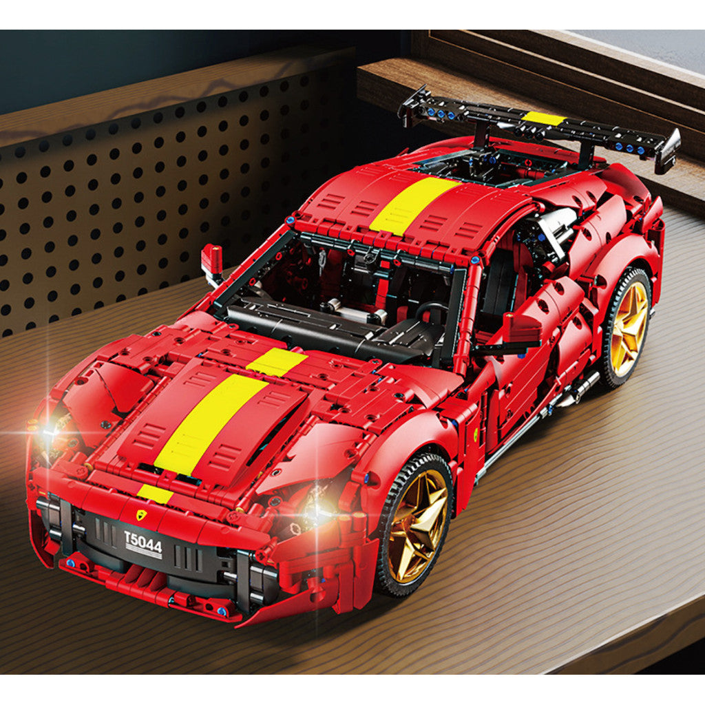 2926PCS MOC Technic Speed Static Large Red 812 Super Racing Sports Car Model Toy Building Block Brick Gift Kids DIY Set New 1:8 Compatible Lego