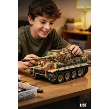 Load image into Gallery viewer, 1868PCS MOC Military Tiger I Early 812 Das Reich Tank Figure Model Toy Building Block Brick Gift Kids DIY Set New 1:28