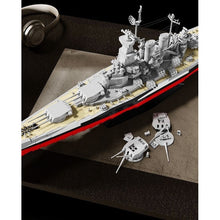 Load image into Gallery viewer, 2662PCS MOC Military Large USS North Carolina Class Battleship Ship BB-55 Model Toy Building Block Brick Gift Kids DIY Set New 1:300