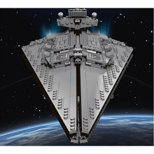 Load image into Gallery viewer, 891PCS Space Star Warship Battleship Frigate Model Display Building Block Brick Toy Gift Set Kids New