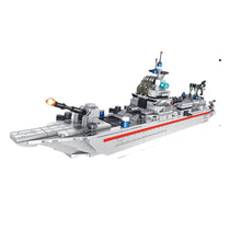 Load image into Gallery viewer, 782PCS Military WW2 8in1 Battle Warship Ship Model Toy Building Block Brick Gift Kids