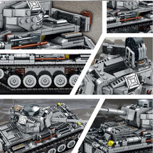 Load image into Gallery viewer, 803PCS 2in1 WW2 Panzerkampfwagen IV Tank Flakpanzer 38T Model Toy Figure Building Block Brick Gift Kids