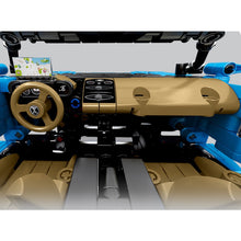 Load image into Gallery viewer, 1555PCS MOC Technic Speed Blue Veyron Super Racing Sports Car Model Toy Building Block Brick Gift Kids Compatible Lego