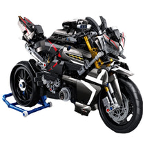 Load image into Gallery viewer, 1056PCS MOC Technic Speed B-King Motor Bike Motorcycle Model Toy Building Block Brick Gift Kids Compatible Lego