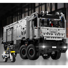 Load image into Gallery viewer, 6068PCS MOC Technic Large RV 8x8 Off Road Recreational Vehicle Truck Model Toy Building Block Brick Gift Kids Compatible Lego