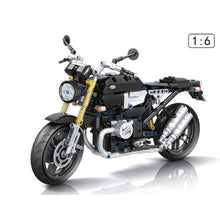 Load image into Gallery viewer, 621PCS MOC Technic Speed Heritage Vintage Motorcycle Motor Bike Model Toy Building Block Brick Gift Kids Compatible Lego 1:6