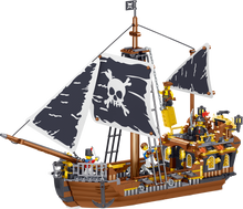 Load image into Gallery viewer, 722PCS Black Pearl Ship Boat Pirates Caribbean Building Blocks Bricks Figure Educational Toy Fully Compatible With