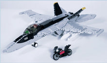 Load image into Gallery viewer, 682PCS Military FA18 Hornet Bumblebee Fighter Building Block Brick Figure Model Fully