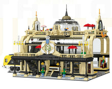 Load image into Gallery viewer, 3950PCS MOC City Euro Railway Station Building Blocks Model Bricks Figures Educational Toy Fully