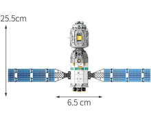 Load image into Gallery viewer, 804PCS NASA Space Ship Station Flight Building Blocks Figure Educational Toy Model Set Fully