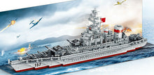 Load image into Gallery viewer, 820PCS Military HMS Valiant Battleship Warrior Building Block Brick Figure Model Fully