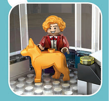 Load image into Gallery viewer, 1082PCS City Street MOC Pet Shop Building Blocks Educational Toy Model Bricks Figures Fully Compatible With Lego