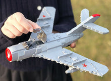 Load image into Gallery viewer, 583PCS Military Mikoyan Faggot Mig-15 Fighter Building Block Brick Figure Model Fully