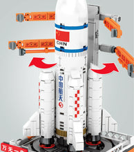 Load image into Gallery viewer, 361PCS China Long March 5 Carrier Rocket CZ-5 Figure Building Block Brick Model Fully