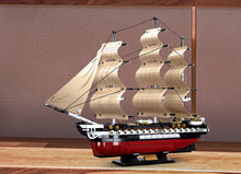 Load image into Gallery viewer, 1118PCS USS Constitutional Sail Frigate Boat Building Blocks Bricks Figure Model Fully Compatible With Lego