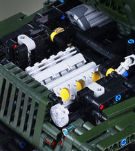 Load image into Gallery viewer, 2096PCS Static Technic Off Road SUV Car Sahara Building Blocks Bricks Educational Toy Model Fully Compatible With Lego