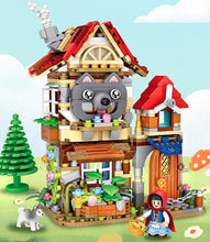 Load image into Gallery viewer, 704PCS MOC MINI Forest House Blocks Model Bricks Figure Educational Toy Fully