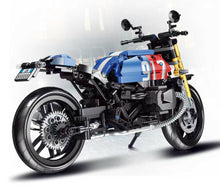Load image into Gallery viewer, 711PCS MOC Technic Motorcycle Motorbike R nineT Building Blocks Brick Educational Toy Model Fully
