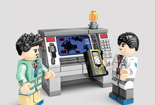 Load image into Gallery viewer, 1202PCS China Long March Carrier Rocket CZ-5 Figure Building Block Brick Model Fully Compatible With Lego