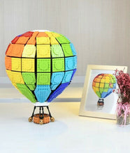Load image into Gallery viewer, 2550PCS MOC Hot air Rainbow Balloon Building Blocks Model Bricks Educational Toy Fully