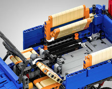 Load image into Gallery viewer, 2101PCS Static MOC Technic Land Cruiser FJ40 SUV Car Building Block Model Brick Fully Compatible With Lego