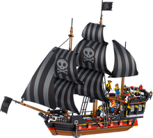 Load image into Gallery viewer, 987PCS Black Pearl Ship Boat Pirates Building Blocks Bricks Model Figure Educational Toy Fully