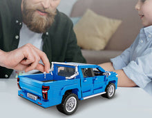 Load image into Gallery viewer, 826PCS MOC Pick Up Off Road Truck Car SUV Building Block Brick Model Educational Toy Fully