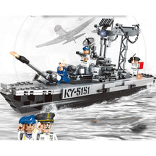 Load image into Gallery viewer, 427PCS Military WW2 USS DD-421 Benson Destroyer Figure Model Toy Building Block Brick Gift Kids