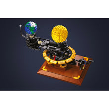 Load image into Gallery viewer, 865PCS MOC The Solar System Model Educational Toy Building Block Brick Gift Kids