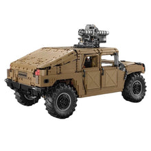 Load image into Gallery viewer, 3935PCS Military MOC HUMVEE Technic Off Road Vehicle Car Model Building Block Brick Toy Gift Set Kids New 1:8 Compatible With Lego