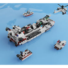 Load image into Gallery viewer, 776PCS Military WW2 8in1 Landing Craft Ship Model Toy Building Block Brick Gift Kids