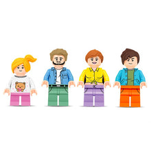 Load image into Gallery viewer, 1153PCS MOC City Street Cracow Figure Model Toy Building Block Brick Gift Kids Compatible Lego