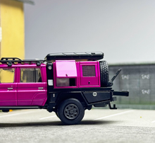 Load image into Gallery viewer, Autobots 1:64 Purple Land Cruiser J70 LC79 Pickup Crew Cab Model Diecast Car