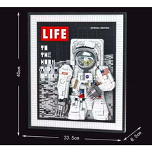 Load image into Gallery viewer, 2188PCS MOC NASA Astronaut Picture Frame Wall Deco Model Toy Building Block Brick Gift Kids Display