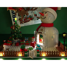 Load image into Gallery viewer, 573PCS MOC Christmas Santa Snow Man Gift House Deer Toy Model Building Block Brick Set Kids New Compatible With