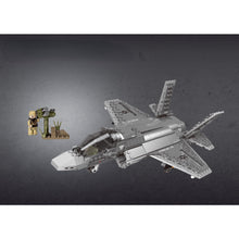Load image into Gallery viewer, 646PCS Military WW2 F-35 Lightning Air Fighter Figure Model Toy Building Block Brick Gift Kids